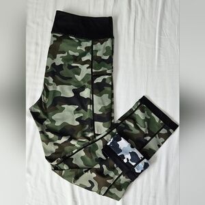 RETIRED CVG Reversible Camo